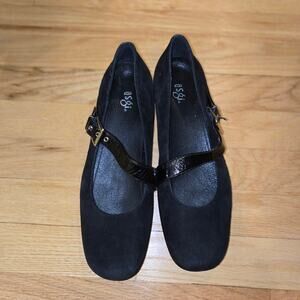 ASGI Splendor Mary Jane black suede angled strap sz 8.5